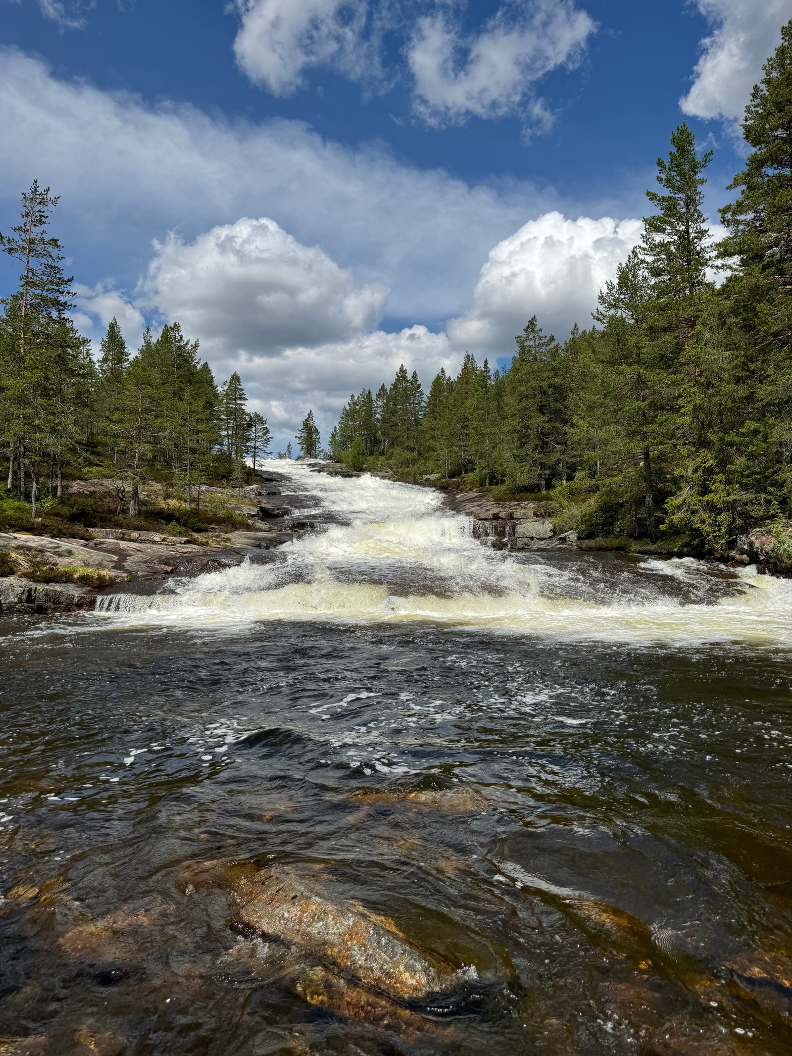 Langfoss, mellom Brutjønn og Ufstjønn Galleribilde