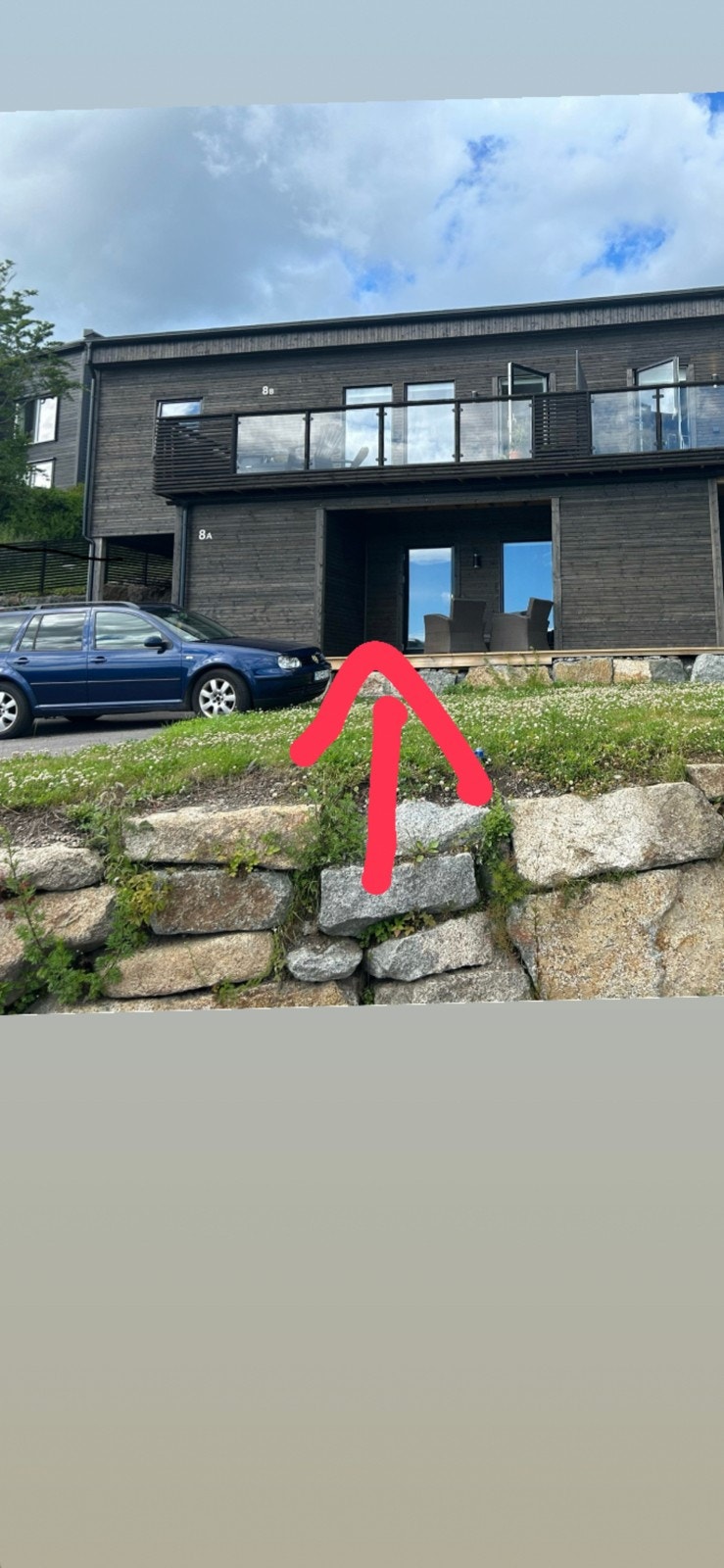 Leiligheten ligger i 1.etg, med terrasse. Galleribilde