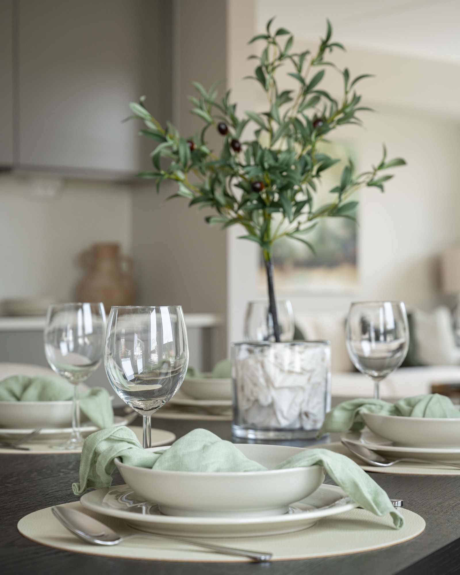 Lekkert kjøkken. (merk: bilder fra lik leilighet i 3.etg med annen farge på kjøkkenfront) Galleribilde