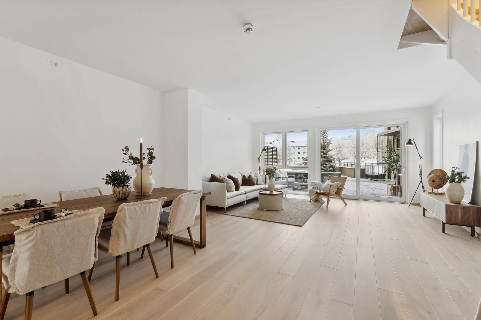 Spisestue. Galleribilde