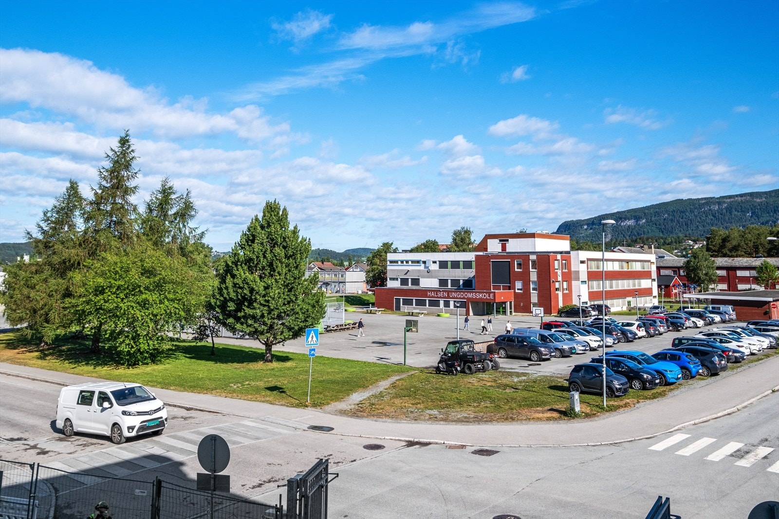 Utsiktsbilde fra 2. etasje - kun for å vise illustrasjon av høyde Galleribilde