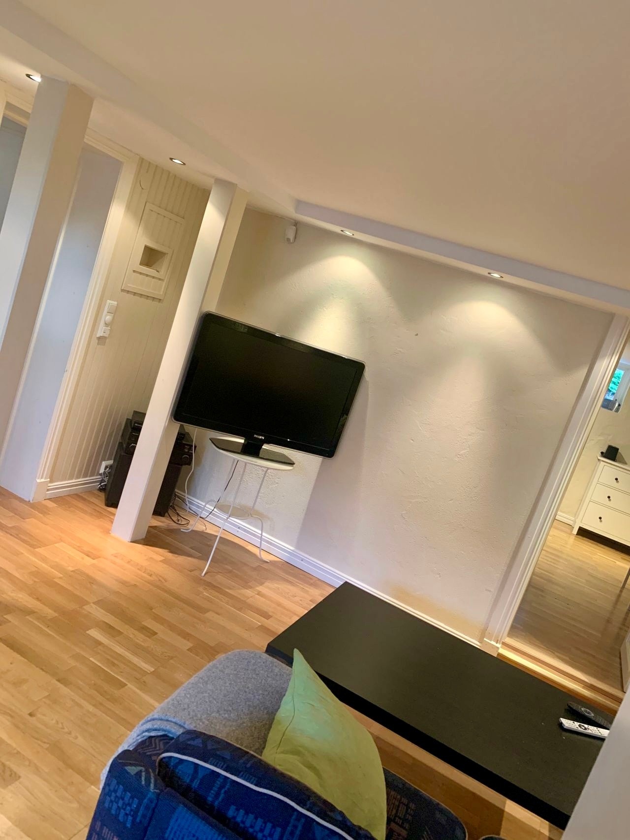 Stue mot kjøkken Galleribilde