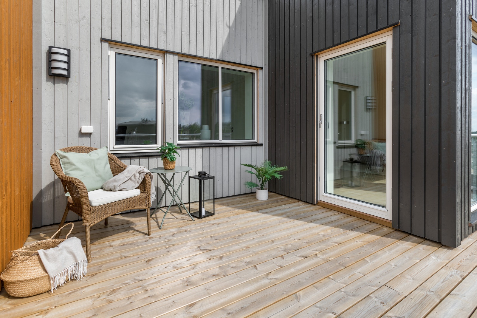 Fin og lun terrasse i 2 etg. Galleribilde