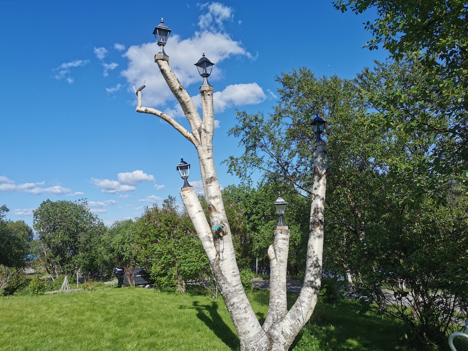 Utelysgruppe med automatikk av og på. Galleribilde