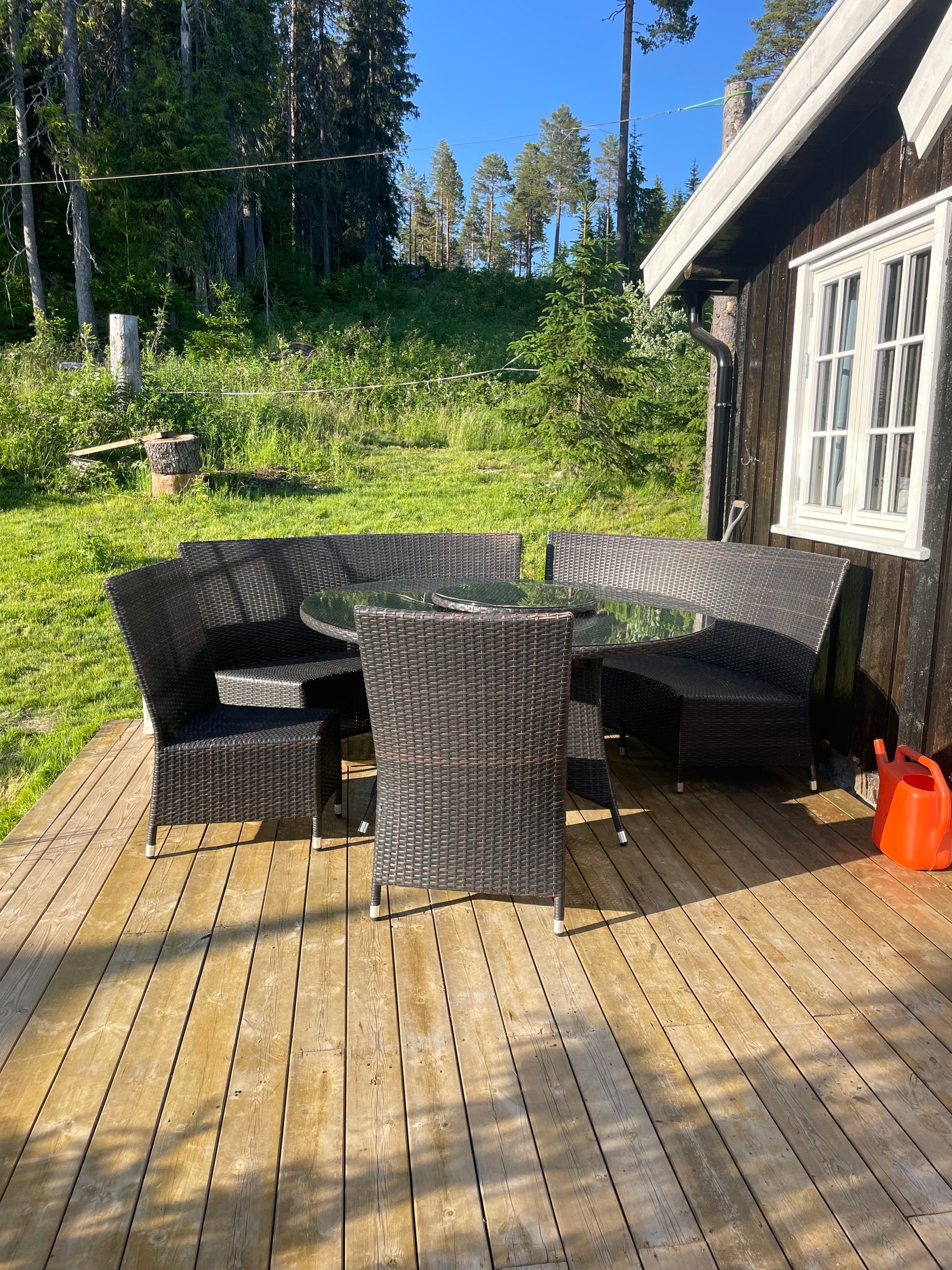 Fin sittegruppe på terrassen som er vestvendt Galleribilde