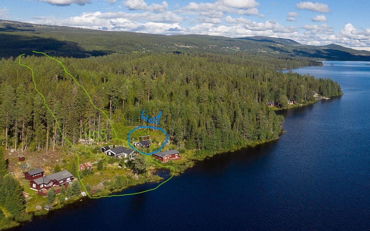 Dronefoto lånt av nett med opptegnet ca grenser til begge hyttene Galleribilde