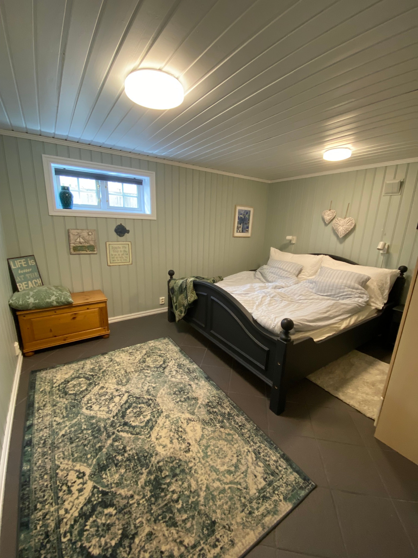 Soverom 1 med dobbeltseng 180 cm. Galleribilde