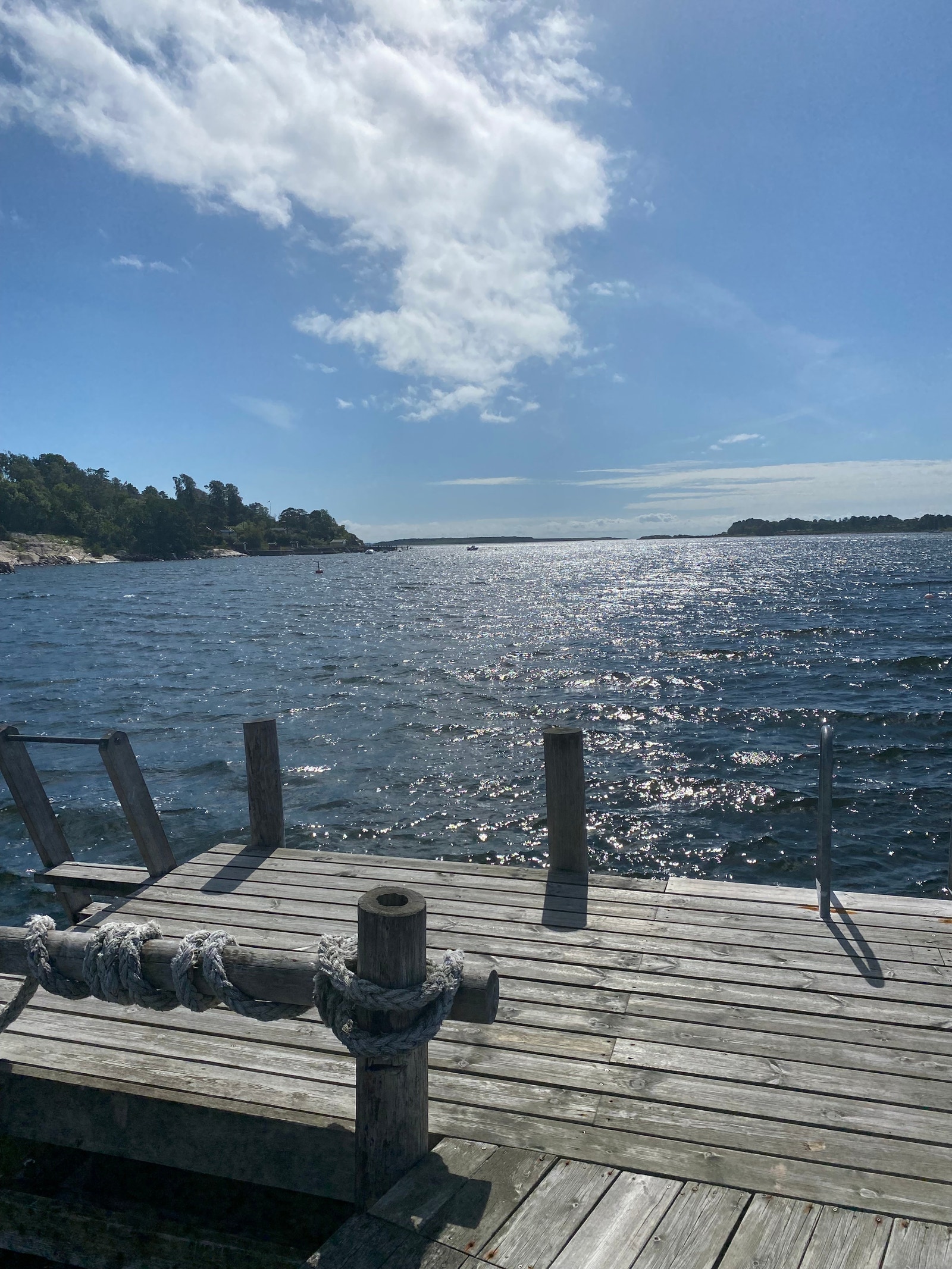 Badeplass på brygga Galleribilde