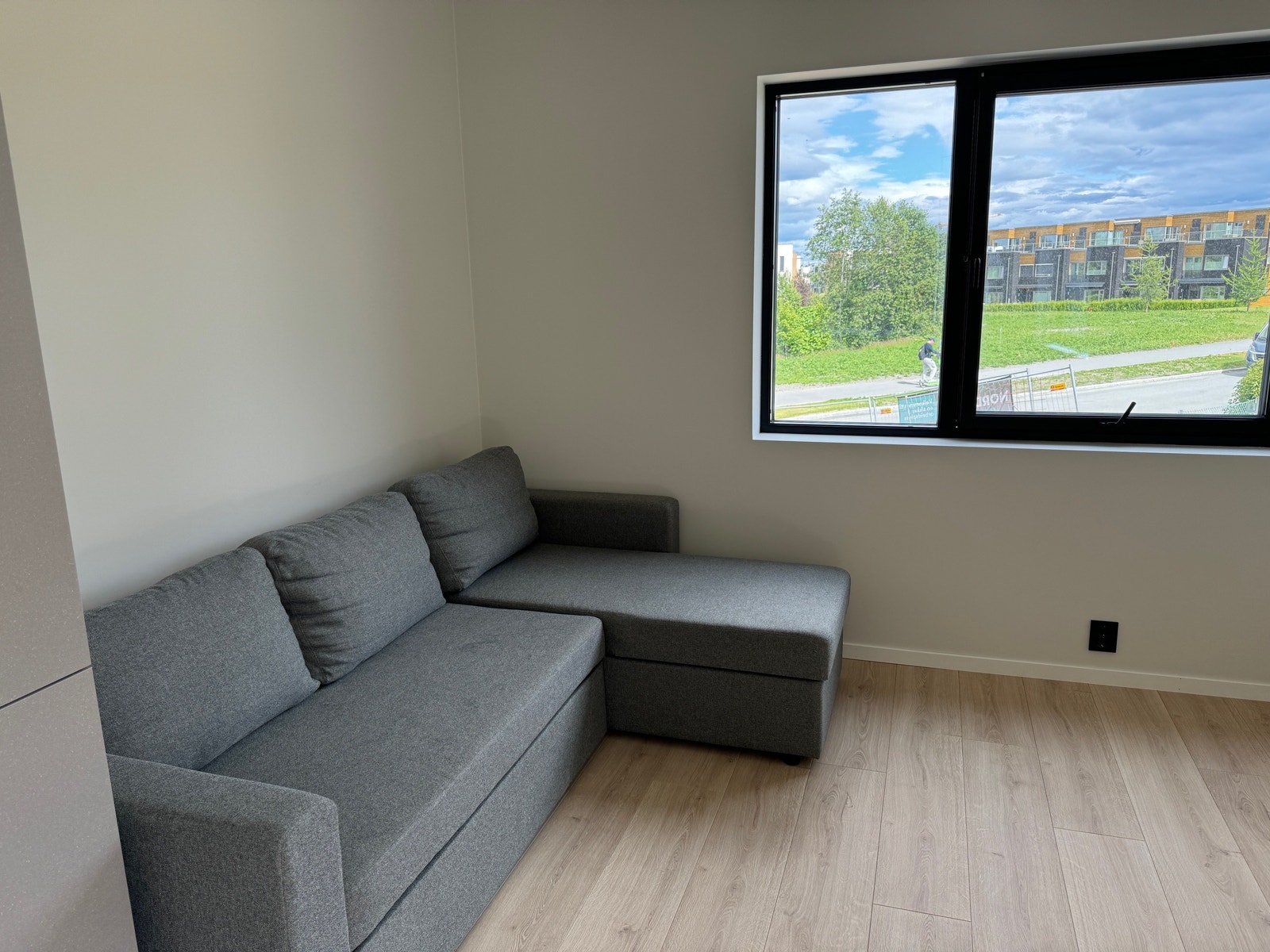 sovesofa følger med hvis ønskelig. Galleribilde