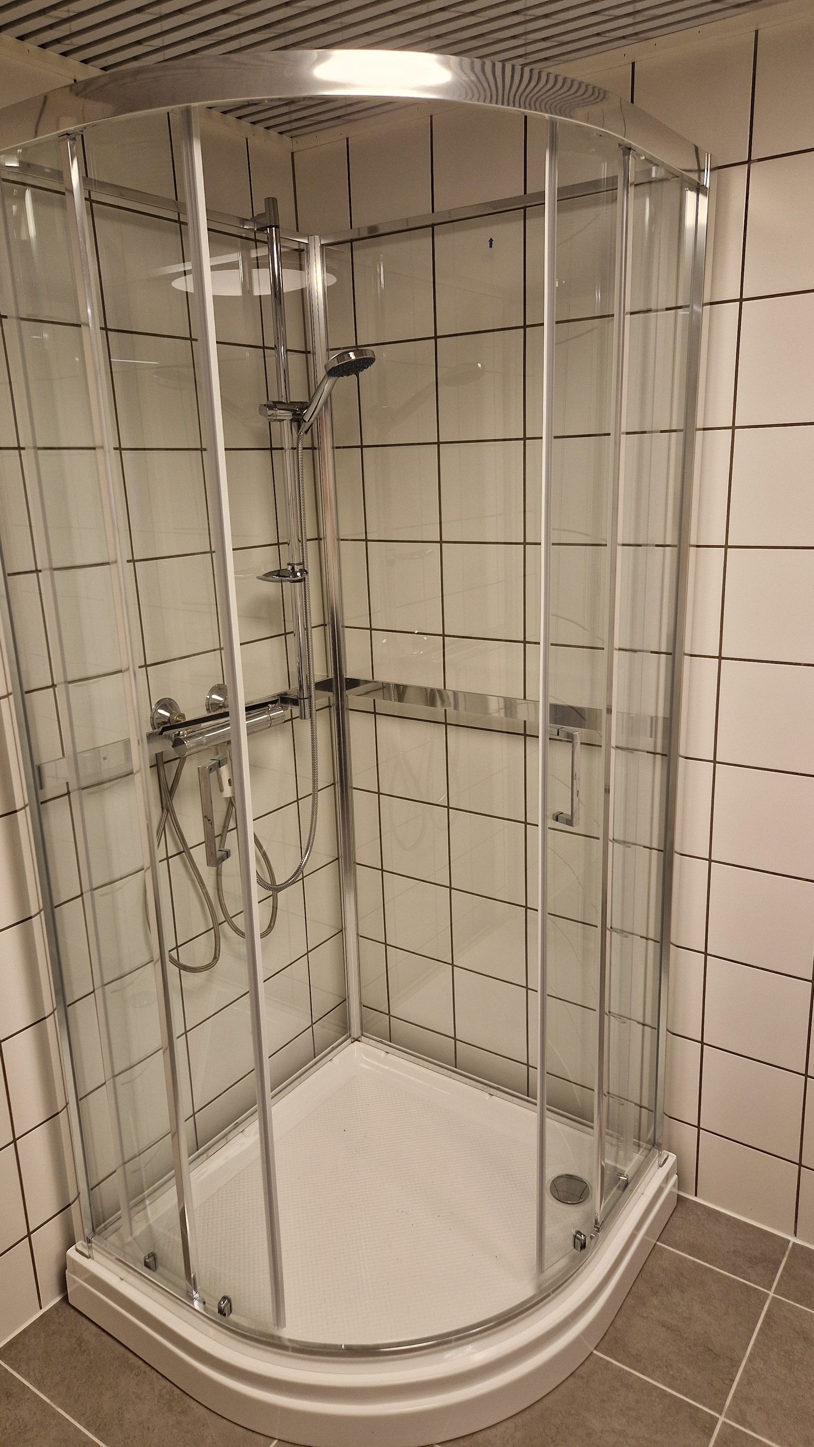 Nytt Celeste dusjkabinett i 2024 Galleribilde