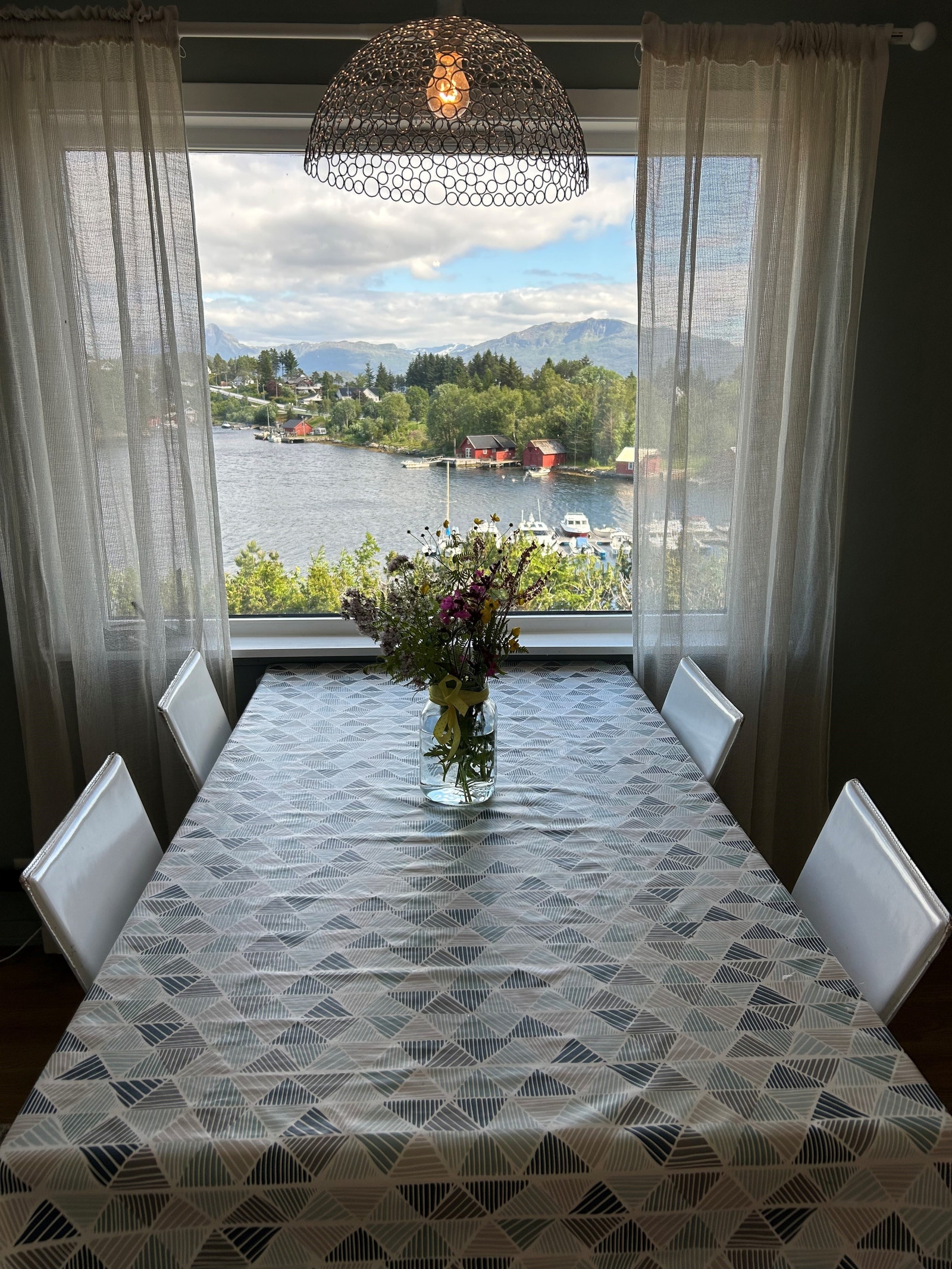 spisebord Galleribilde