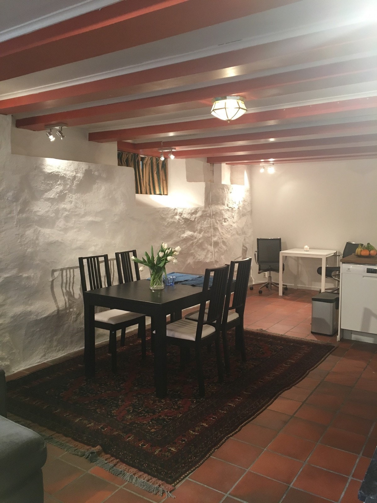 God plass til spisebord Galleribilde