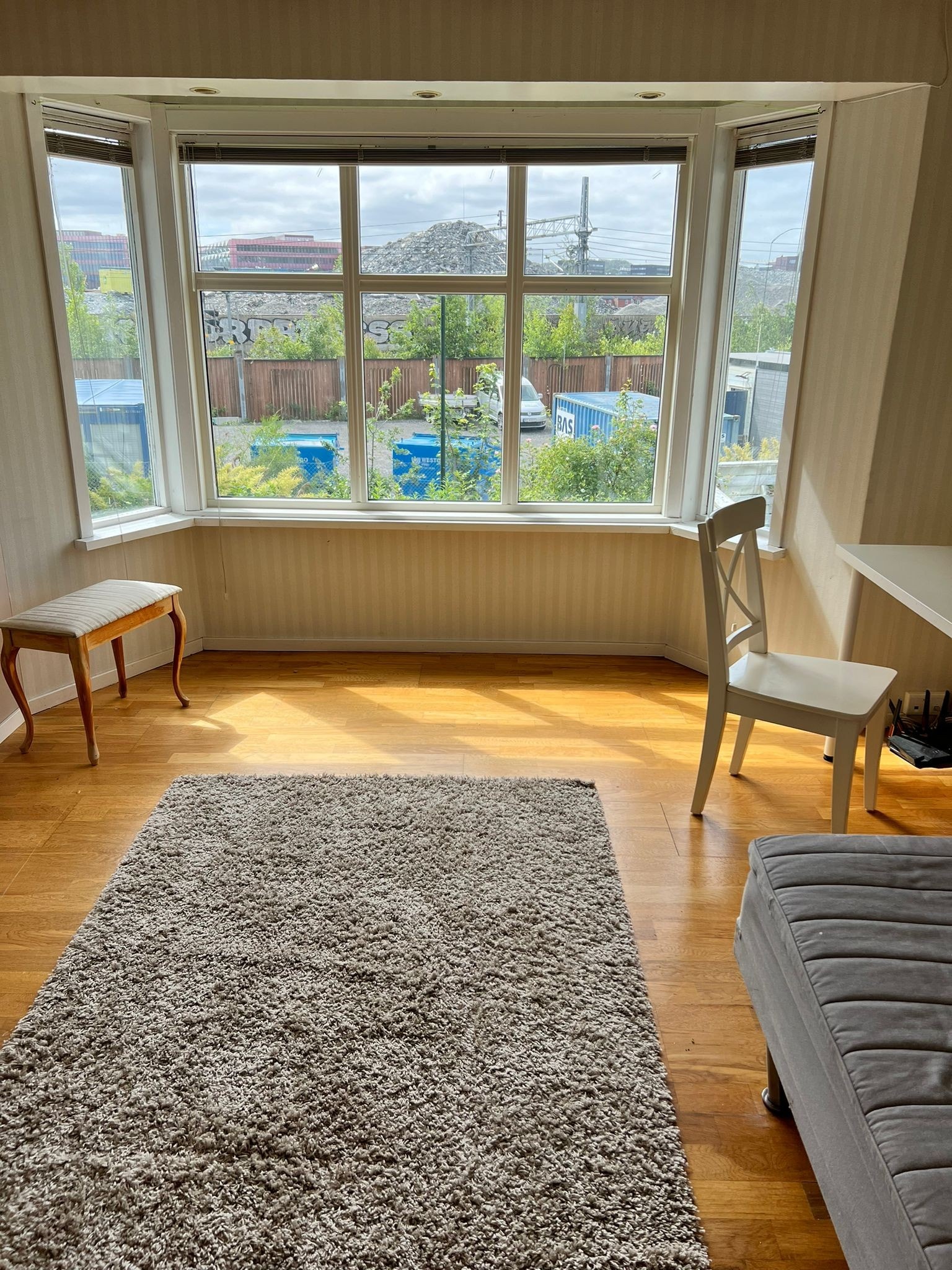 UTLEID ROM Galleribilde