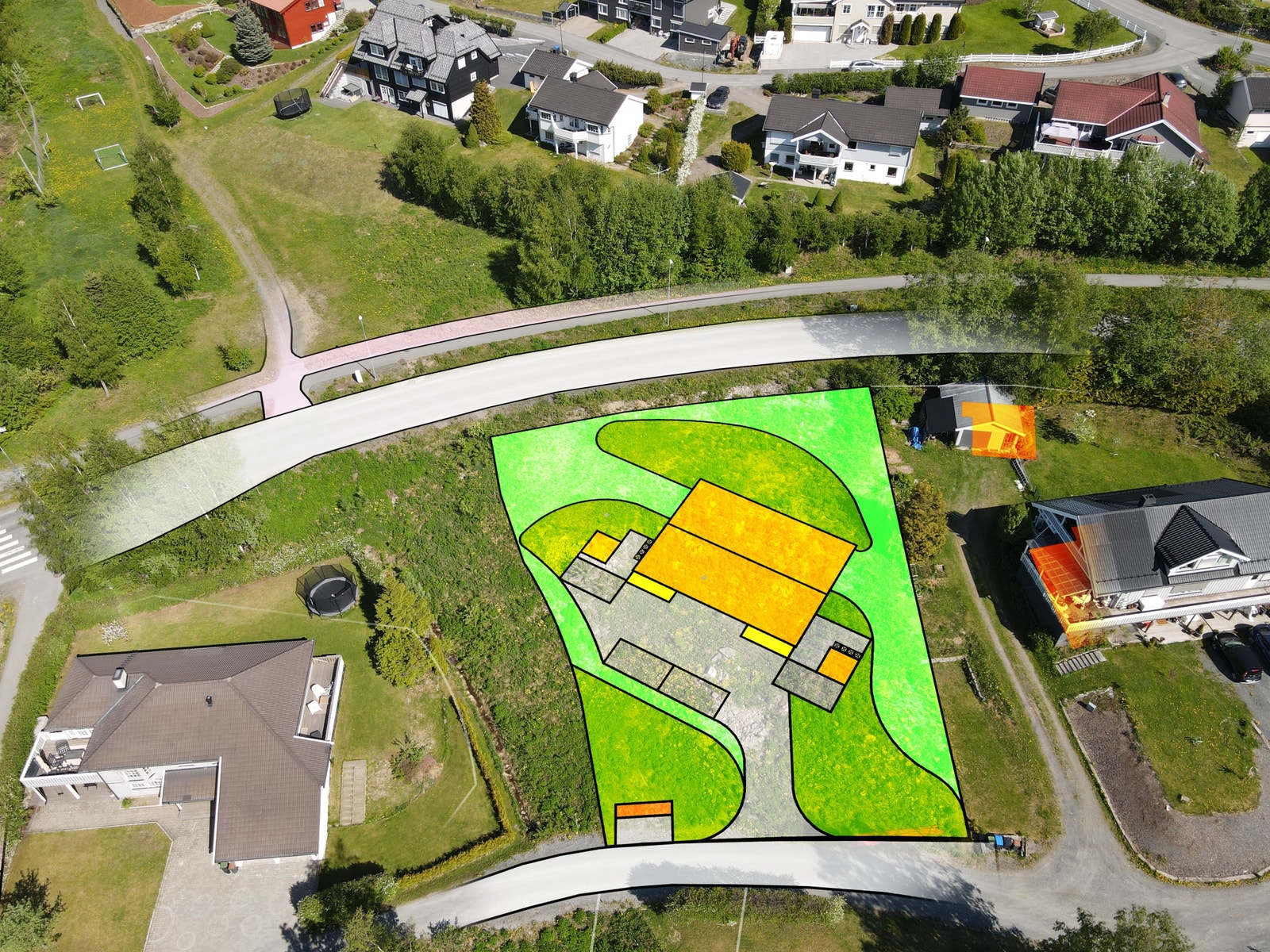 Situasjonsplan i dronebilde (avvik kan forekomme) Galleribilde