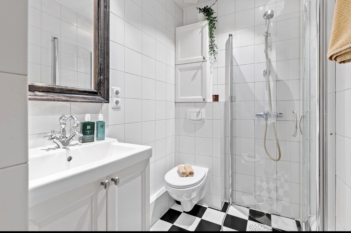 Felles bad Galleribilde