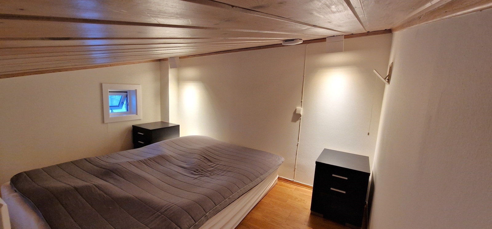 Seng på hems Galleribilde