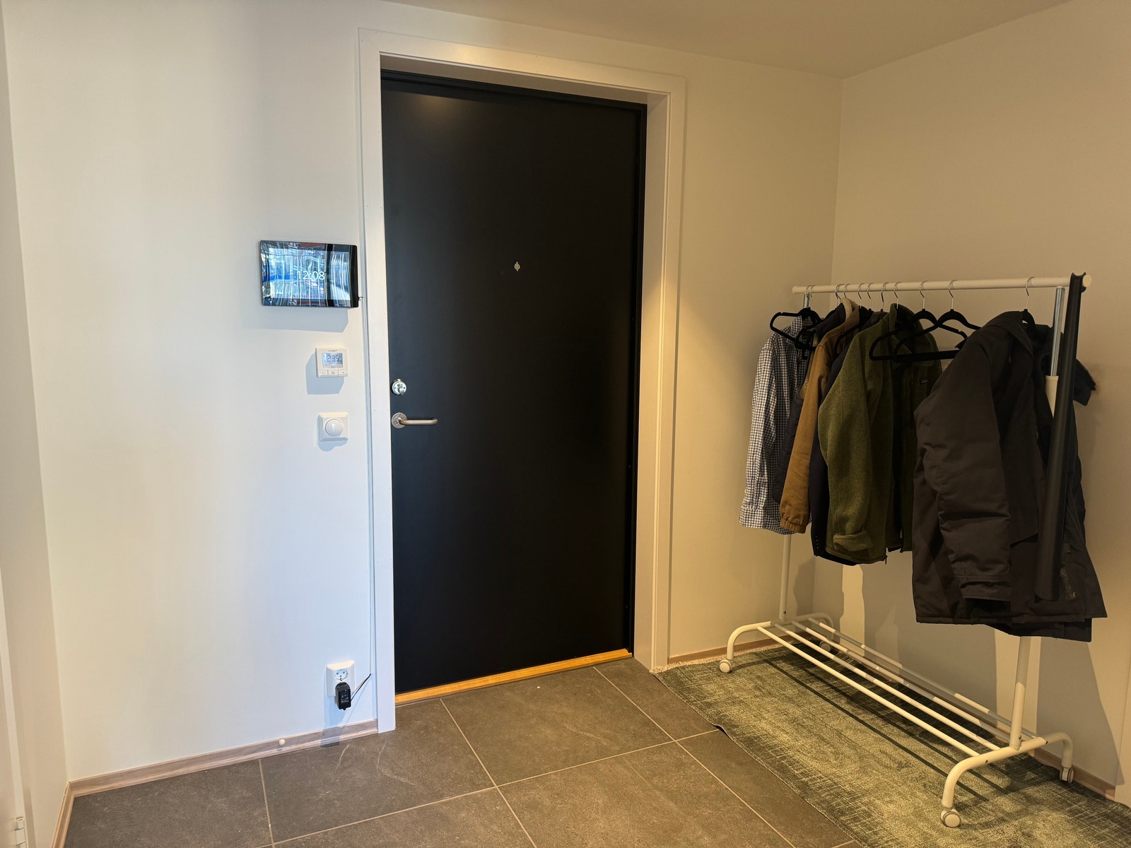 Gang med kort avstand til heis Galleribilde