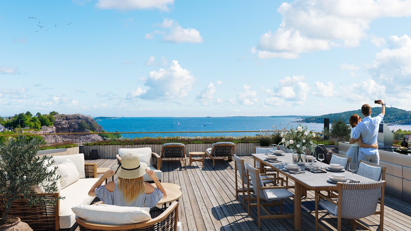 Annimert bilde av den unike takterrassen med nydelig sjøutsikt og sol fra morgen til kveld Galleribilde