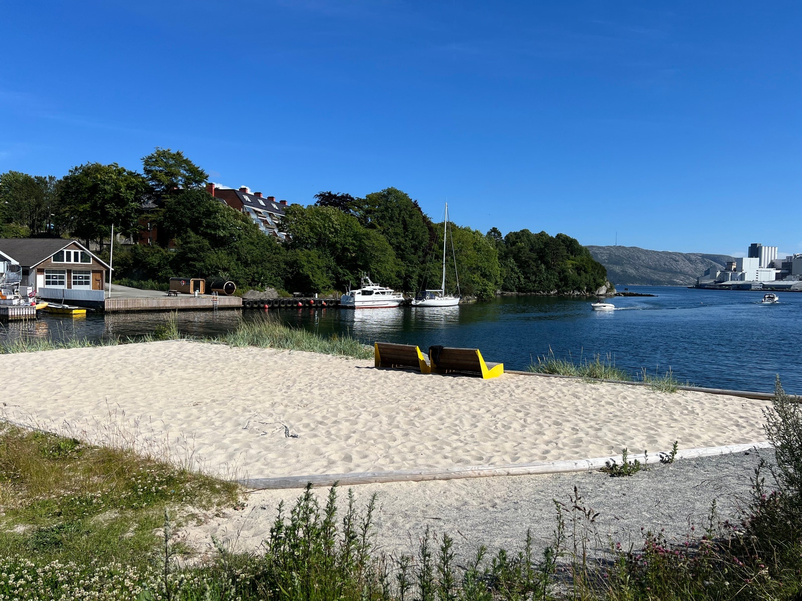 Opparbeidet Strand rett ved leiligheten Galleribilde
