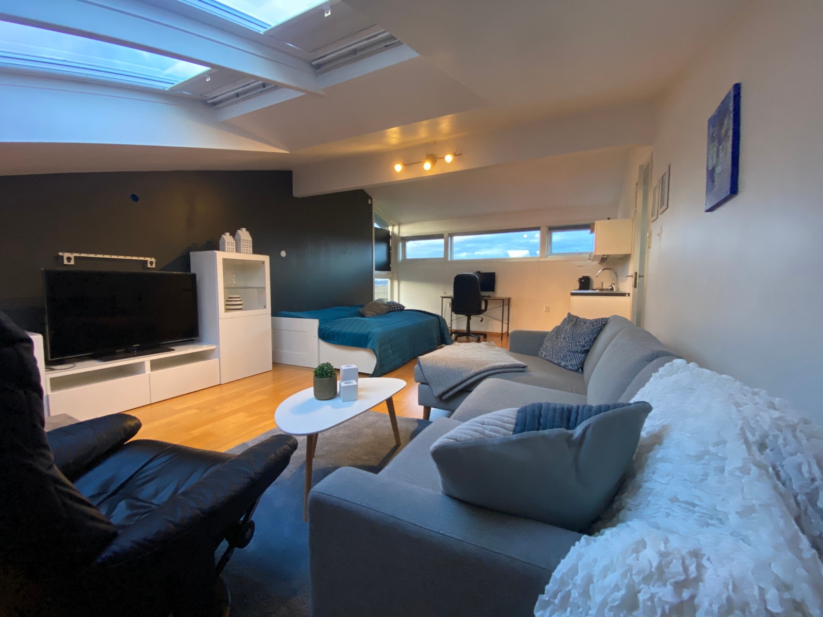 Loftstue Galleribilde