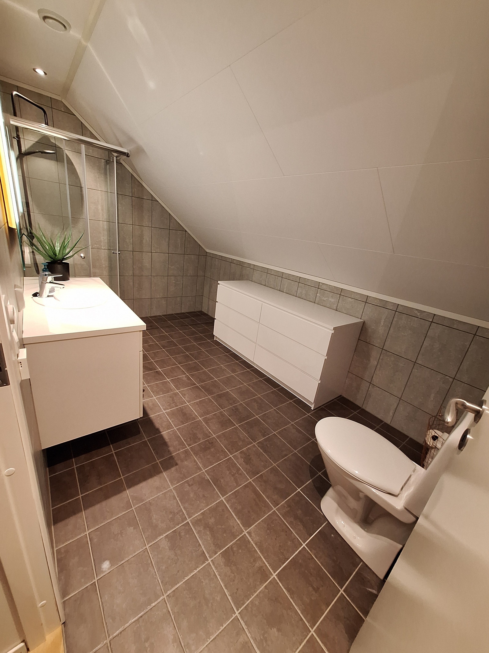 Bad andre etasje Galleribilde