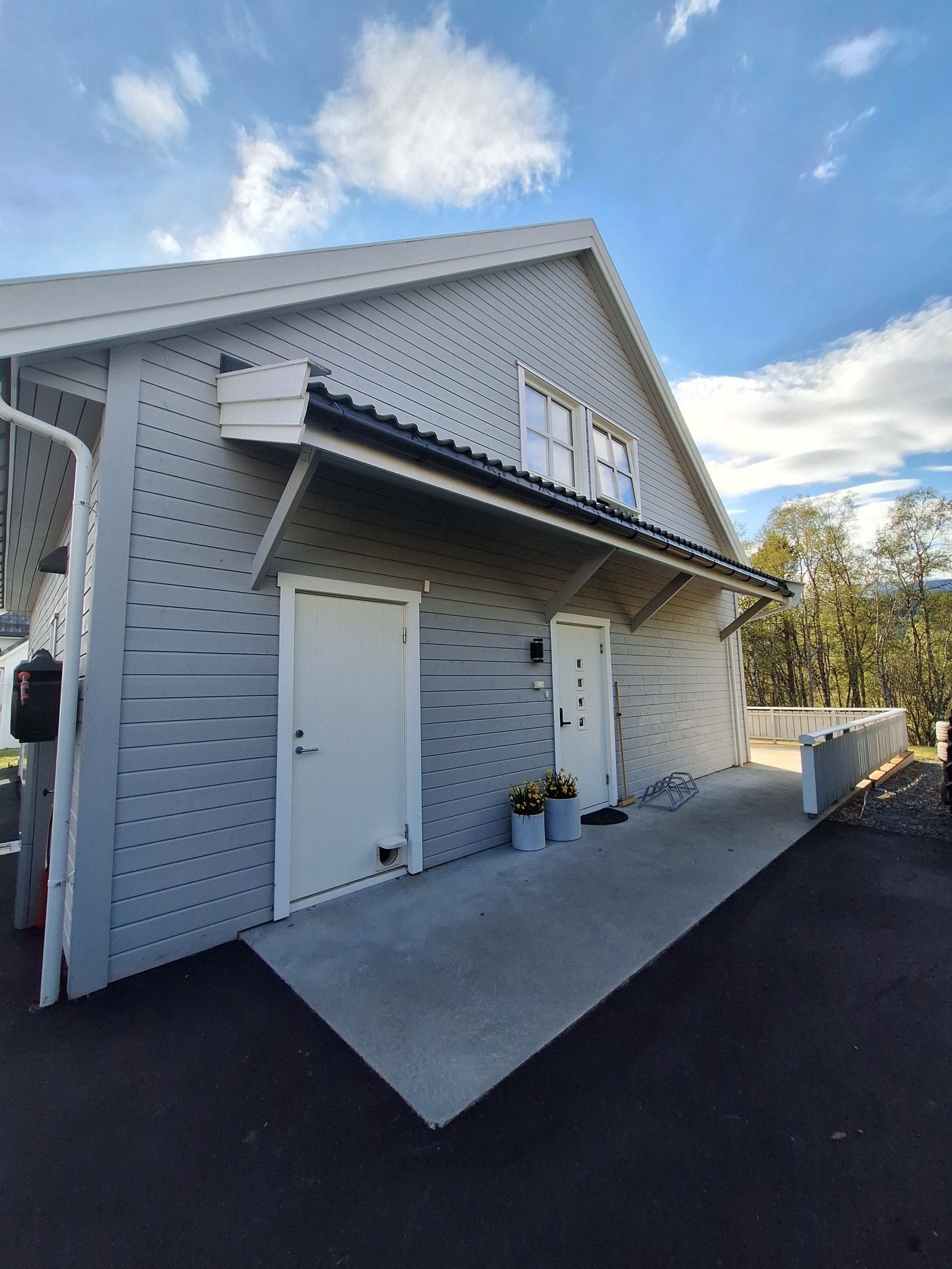 Inngangsparti Galleribilde