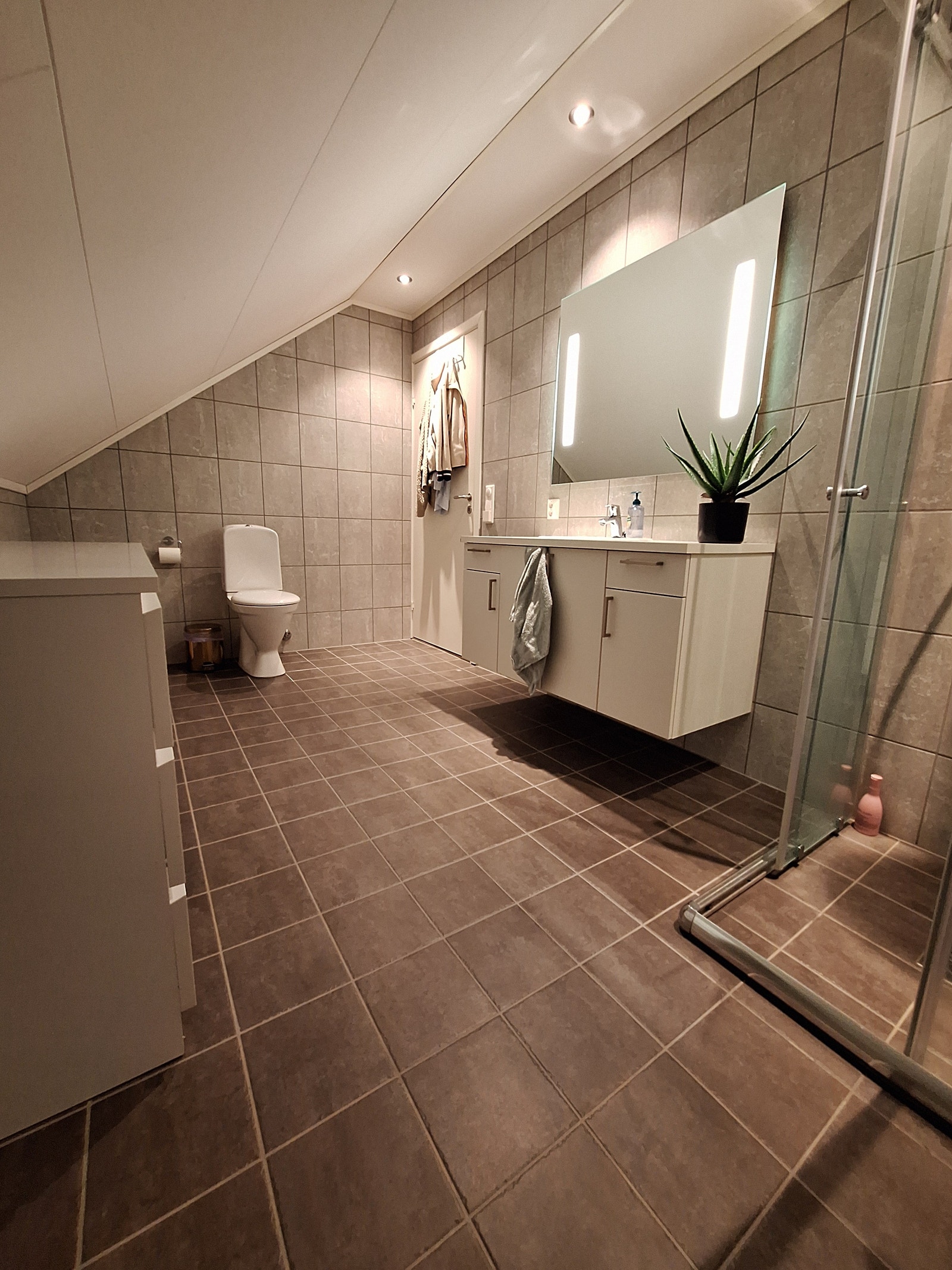 Bad andre etasje Galleribilde