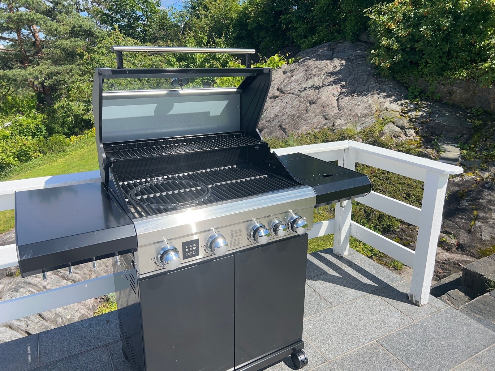 Ny gassgrill til disposisjon Galleribilde