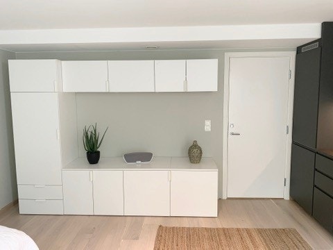 Oppbevaring. Leier kan sette inn flere skap om ønskelig. Galleribilde