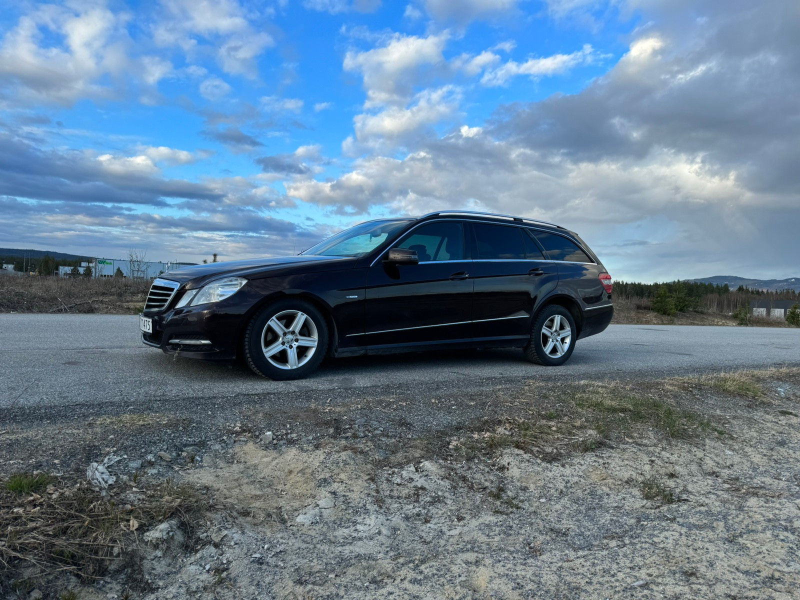 Mercedes-Benz E-Klasse E 220 CDI 2.1-170 D 2
