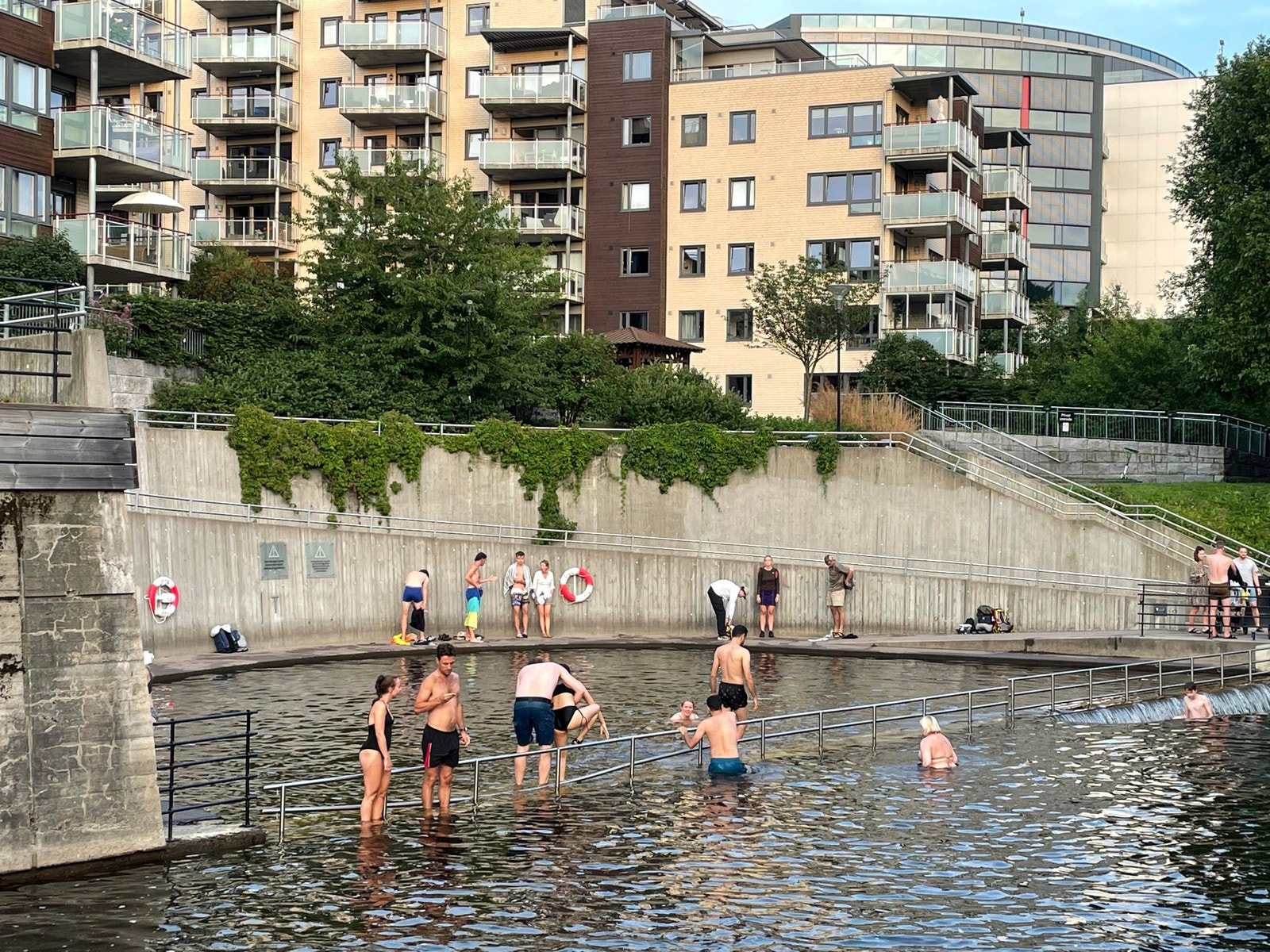 Nydalen badeplass og t-bane kun ca. 10min unna Galleribilde