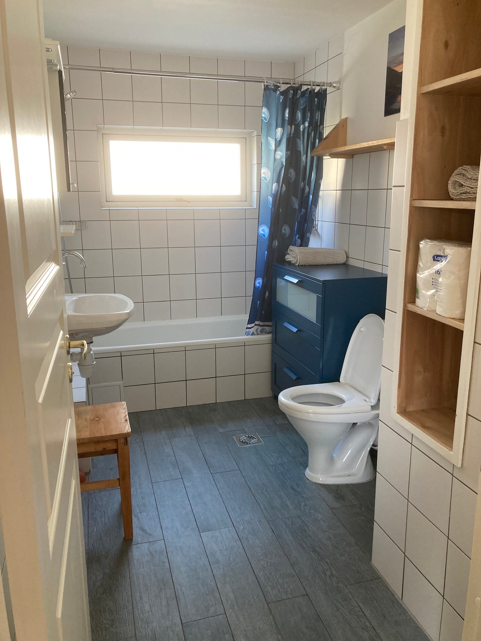 1. floor bathroom Galleribilde