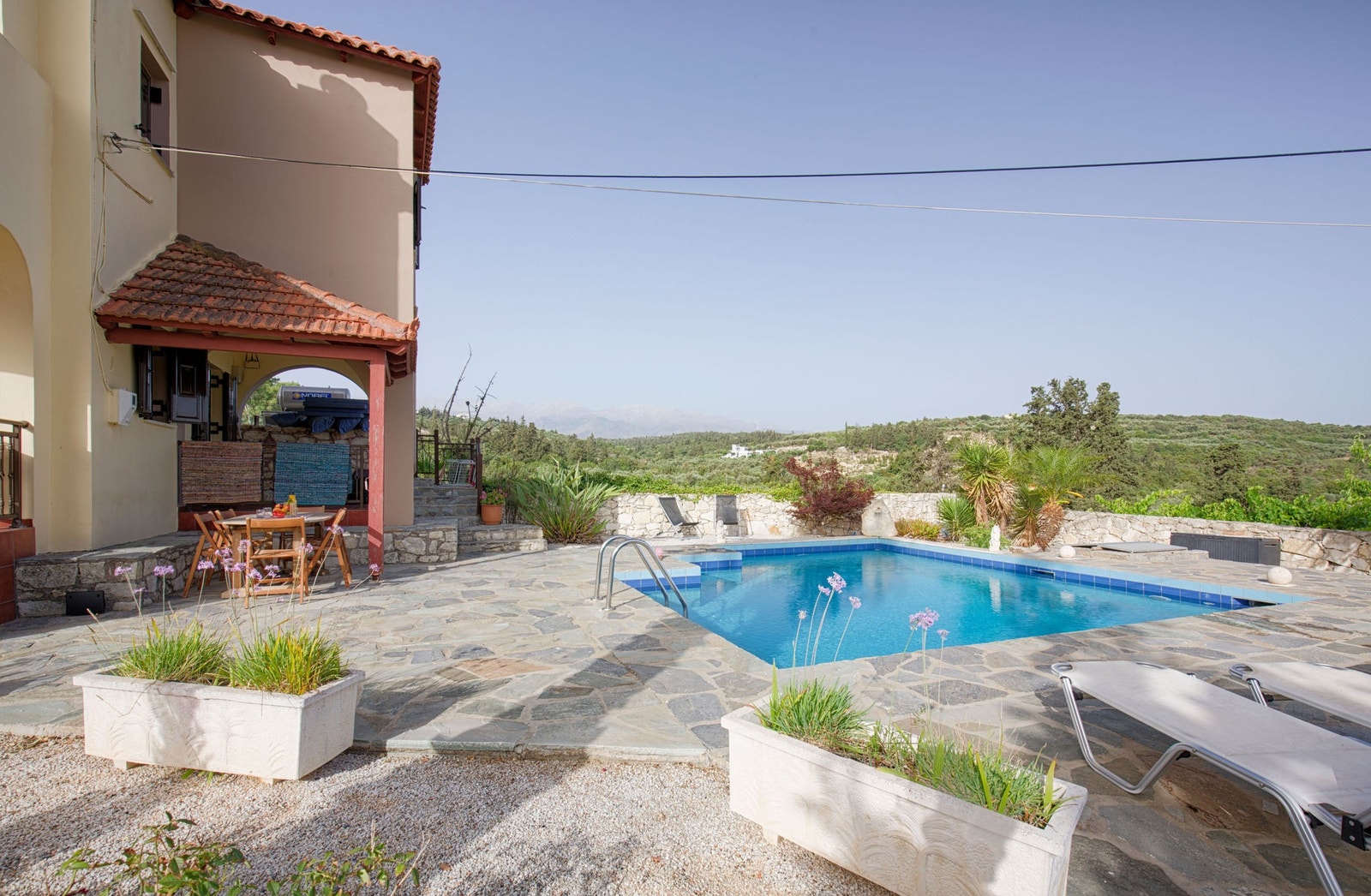 Basseng/ uteområde Galleribilde