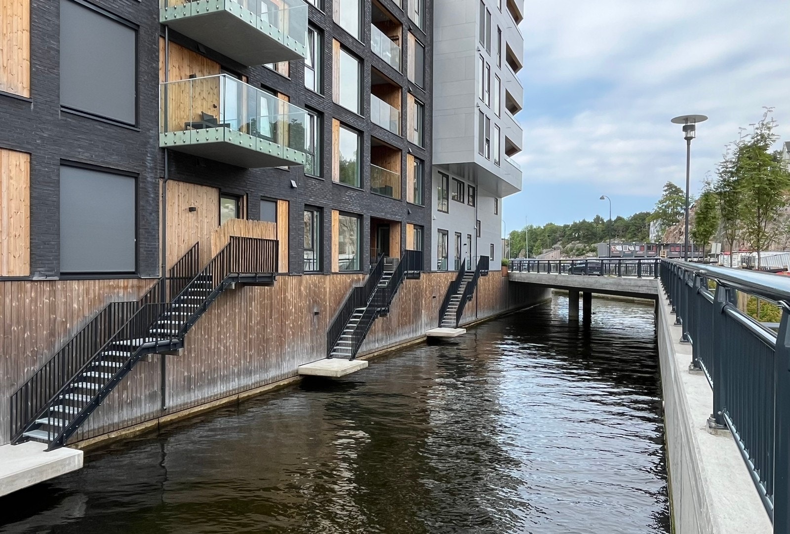 Bryggen i midten tilhører leiligheten Galleribilde