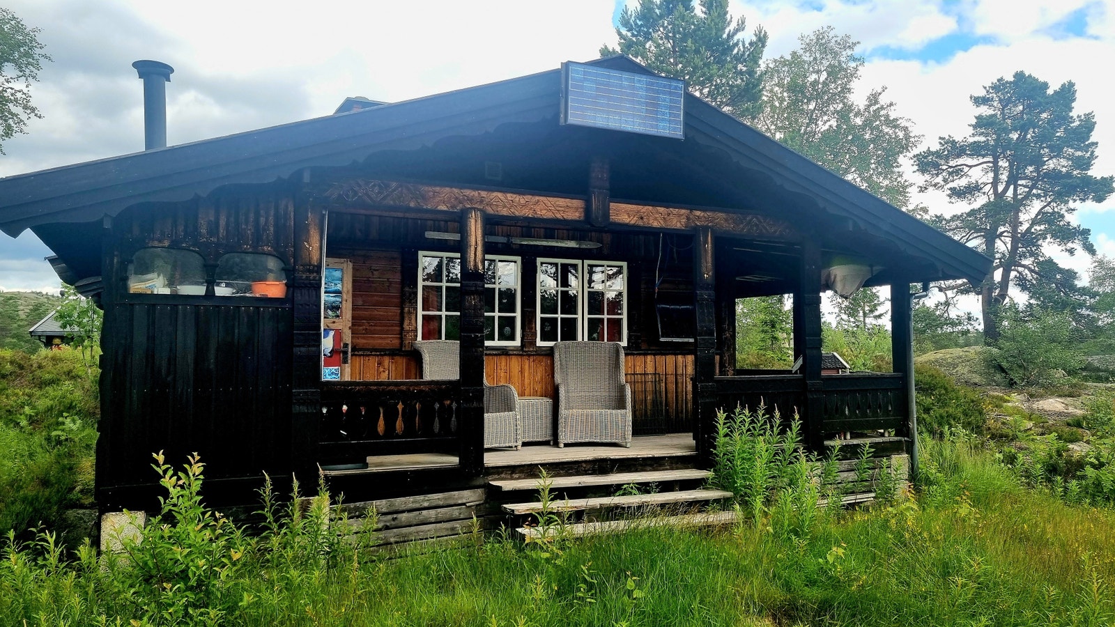 Hytta ligger sørvendt Galleribilde