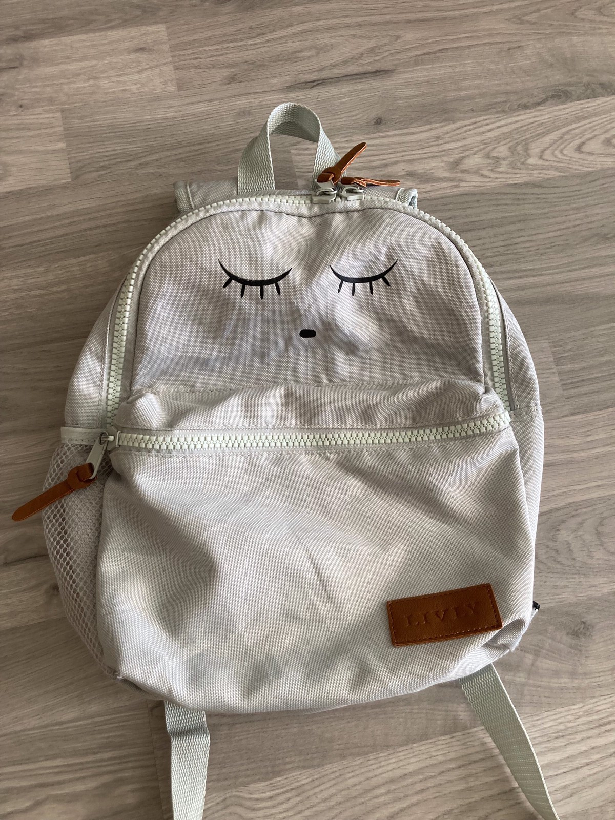 Livly backpack shop