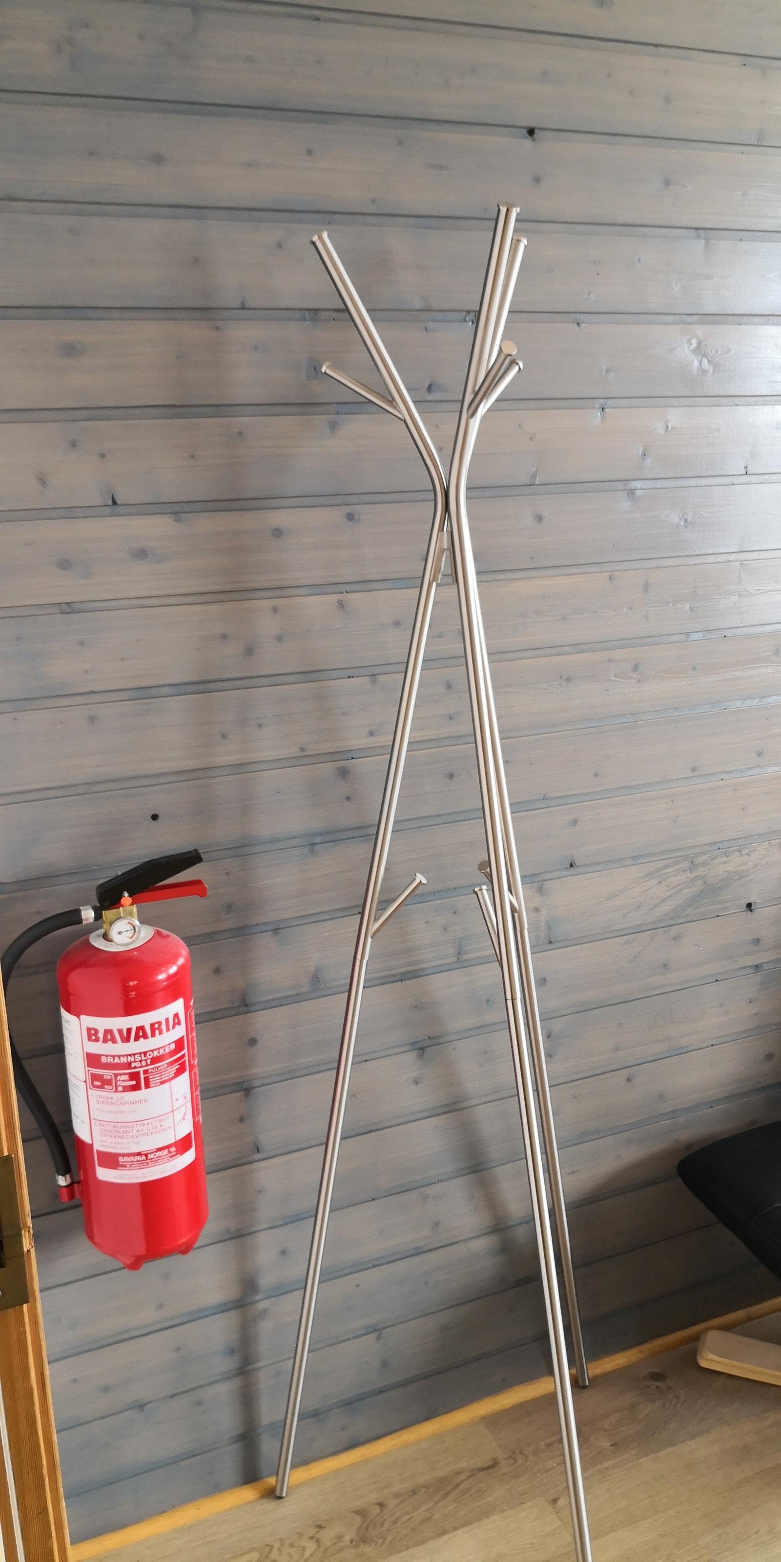 Hybel 2, UTLEID Galleribilde