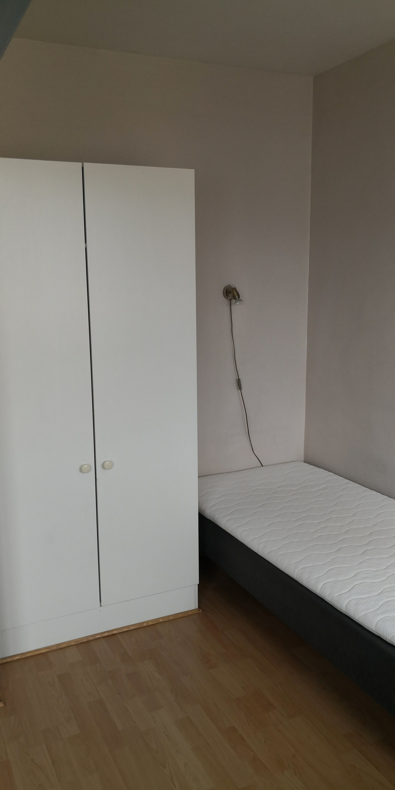 Hybel 1, UTLEID Galleribilde