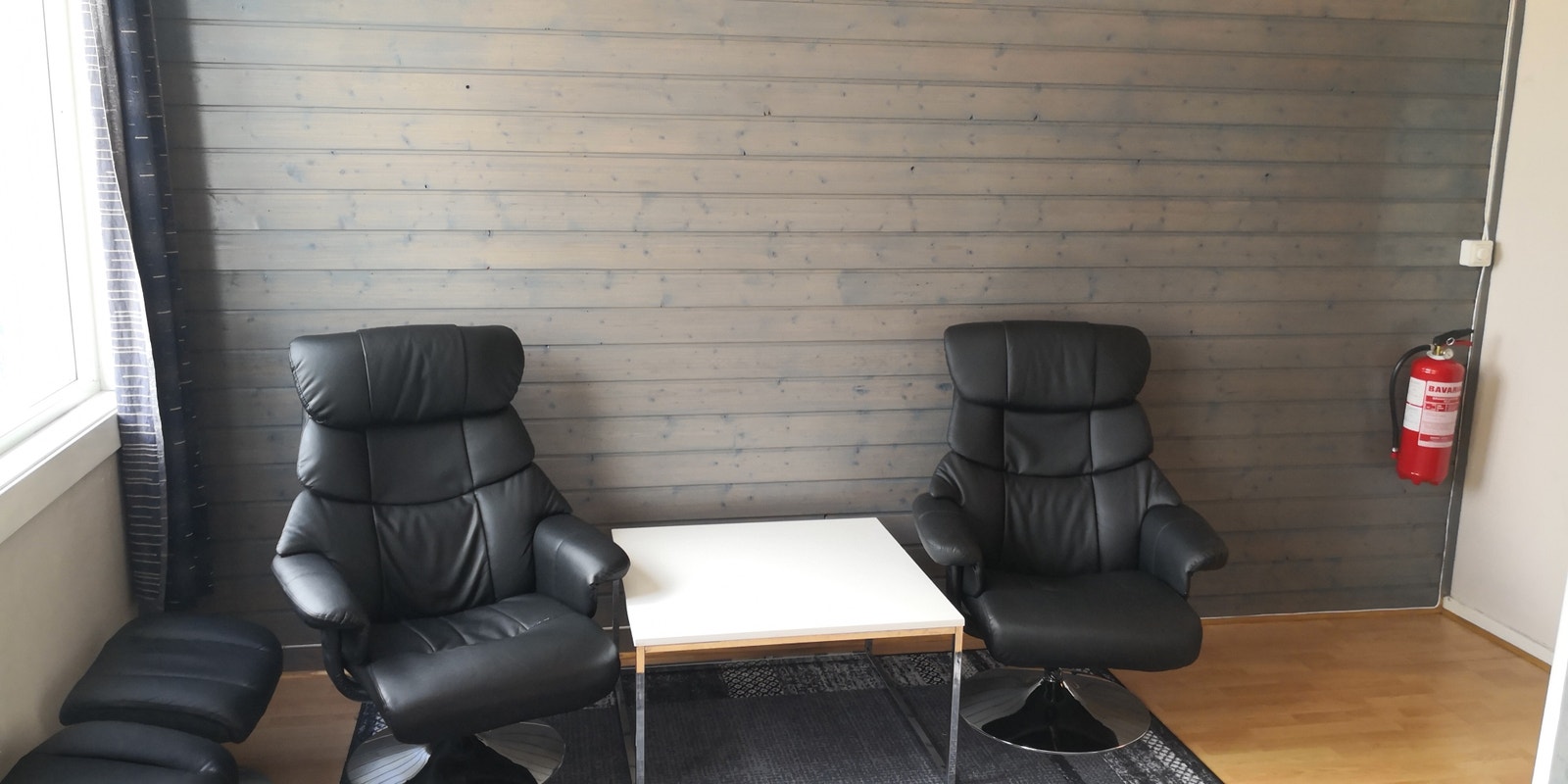 Hybel 1, UTLEID Galleribilde