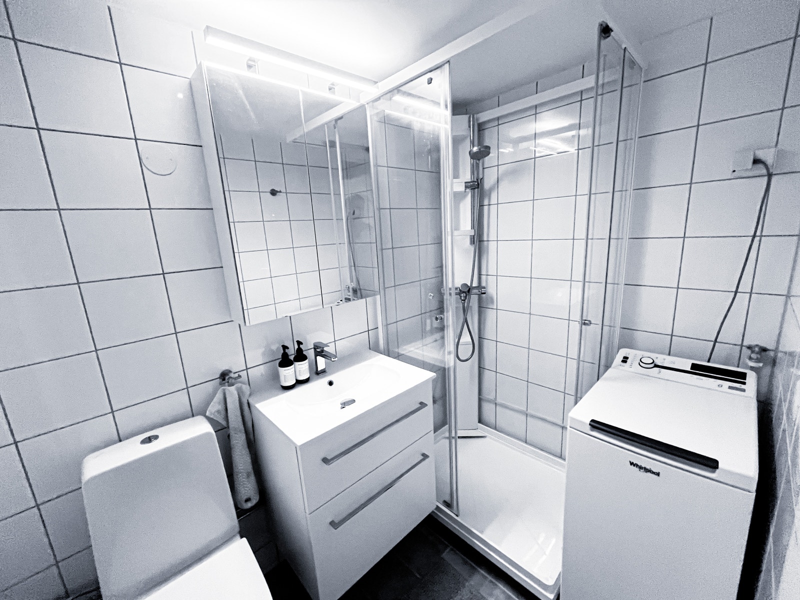 Badet har egen vaskemaskin Galleribilde