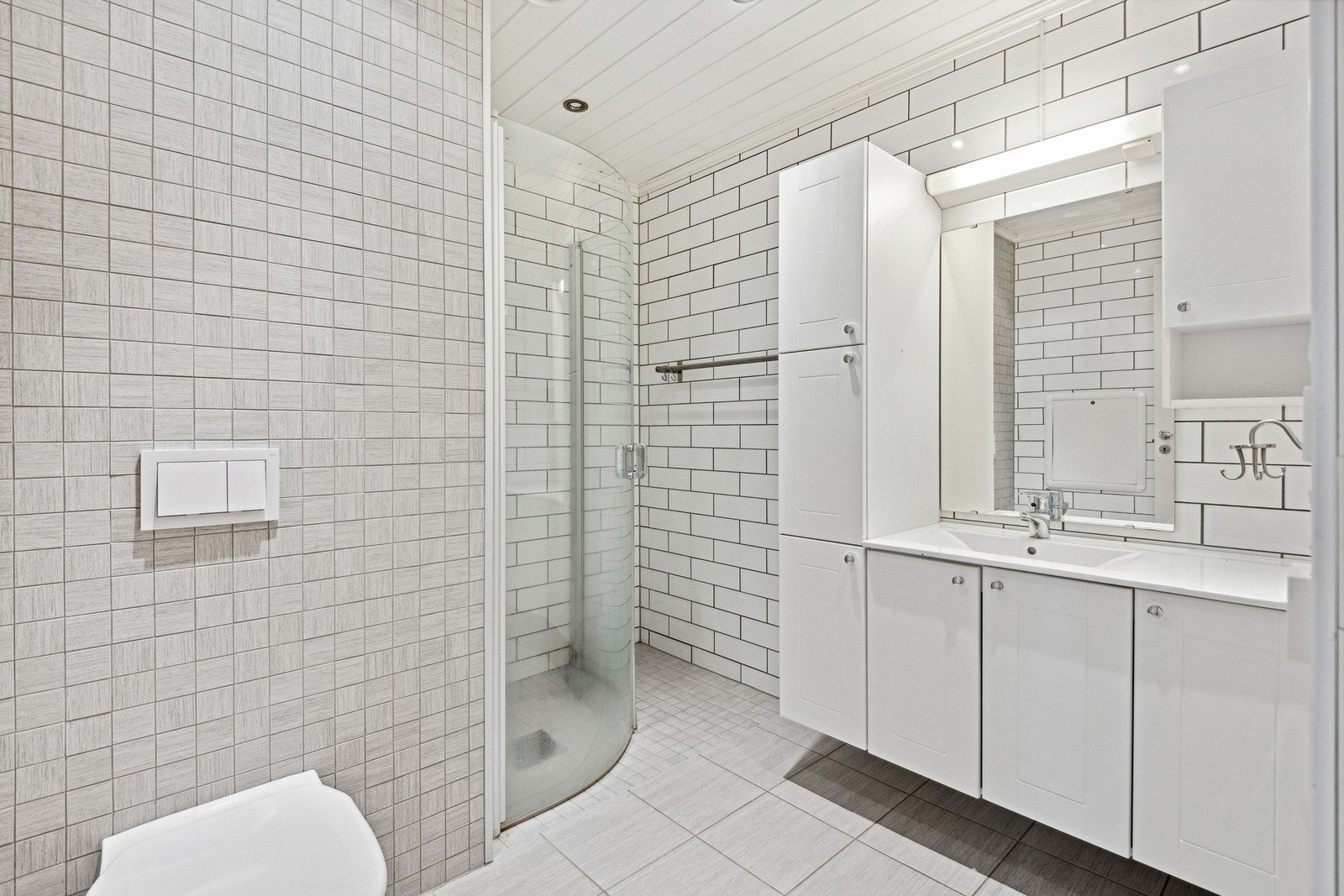 Felles bad i 2. etasje Galleribilde