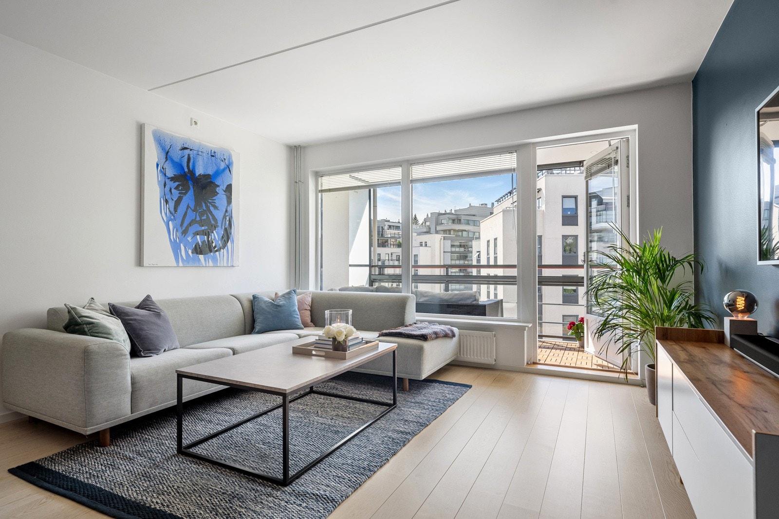 Velkommen til Karenslyst allé 50 presentert av Nicolay Ulvin v/EIE eiendomsmegling. Galleribilde