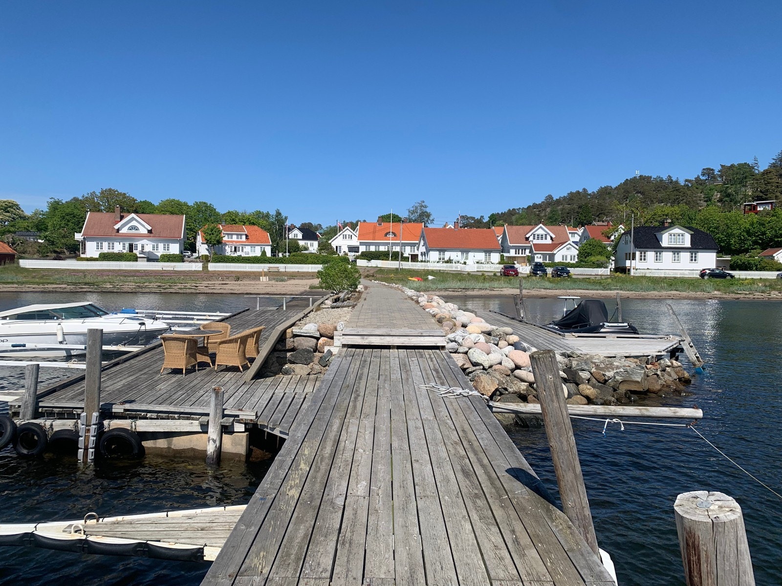 Felles, privat bryggeanlegg med fast båtplass Galleribilde