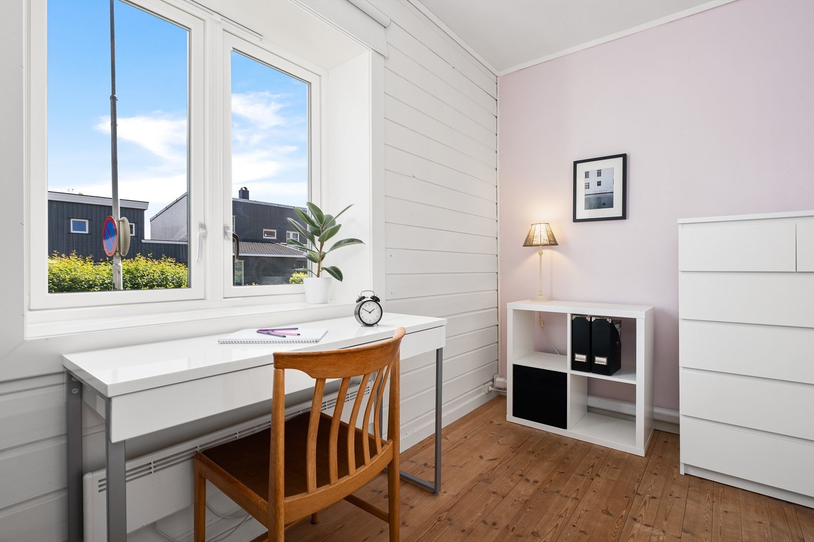Rommet er vendt mot rolige omgivelser. Galleribilde