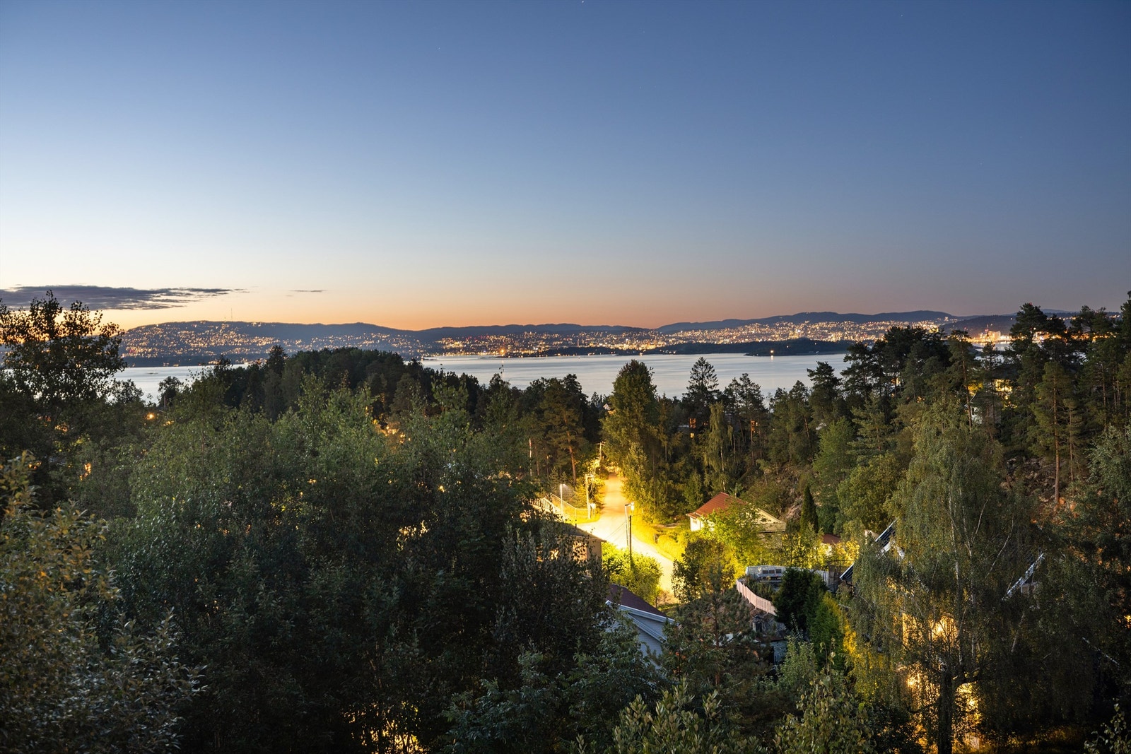 Det er flott å se lysene i Oslo på kvelden Galleribilde