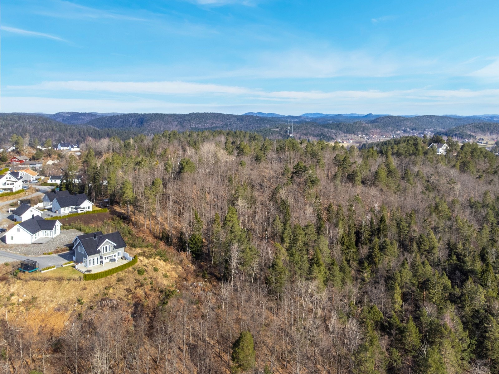 Kan det være av interesse? Ta kontakt med eiendomsmegler for mere infomasjon Galleribilde