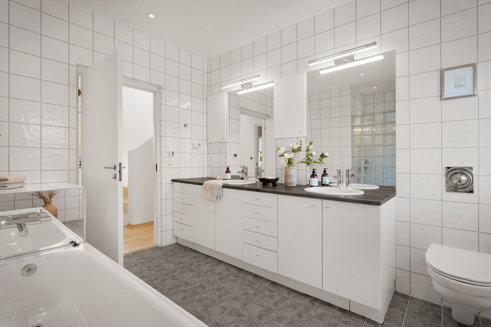 Hovedbad Galleribilde