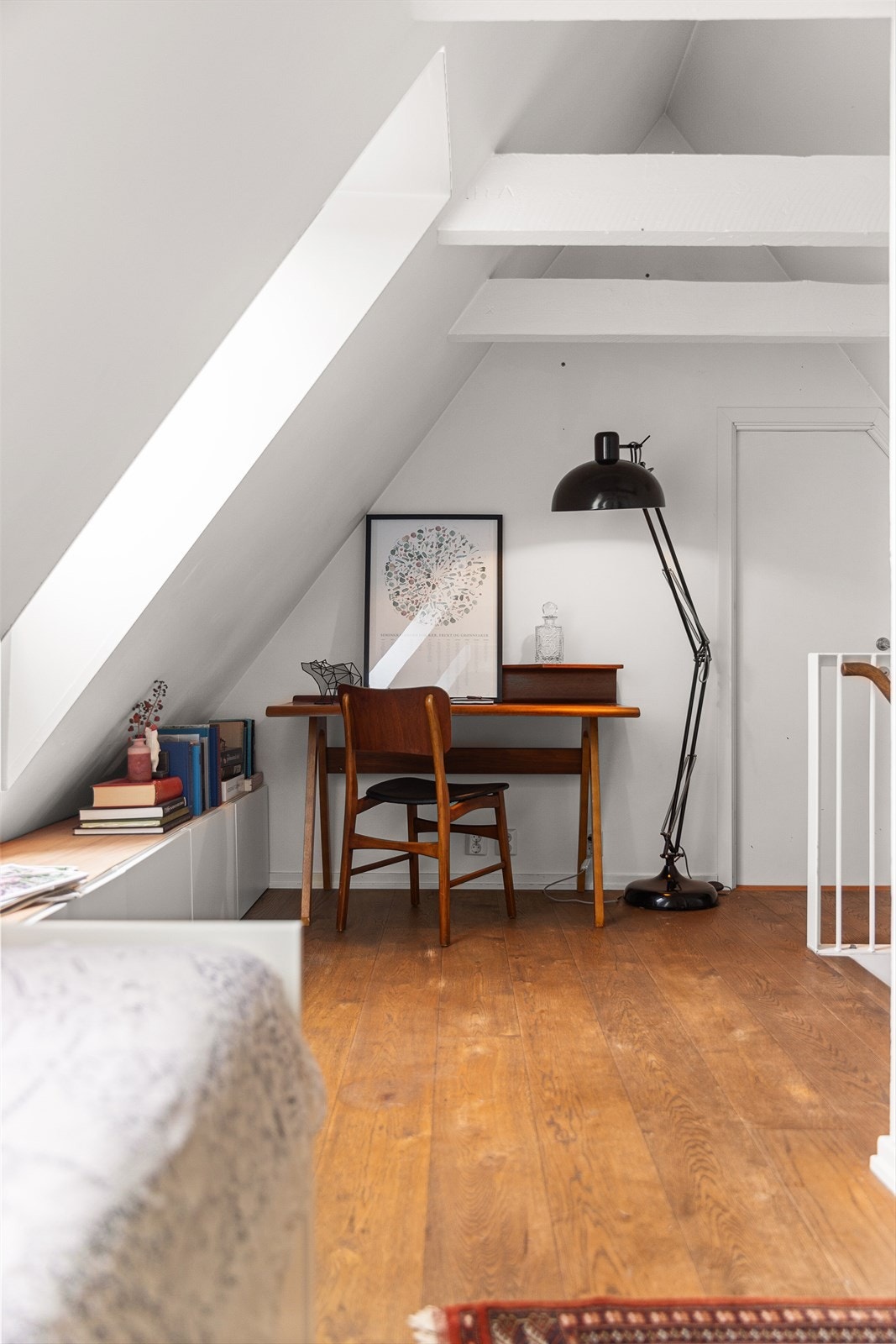 Detaljer | Kontorløsning. Galleribilde