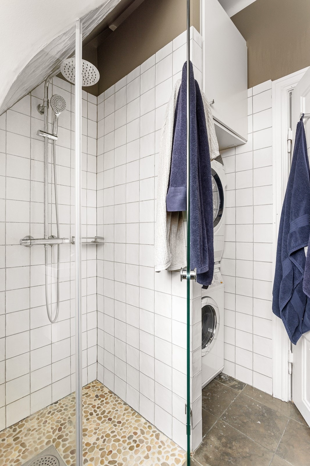 Det er opplegg for vaskemaskin og tørketrommel. Galleribilde