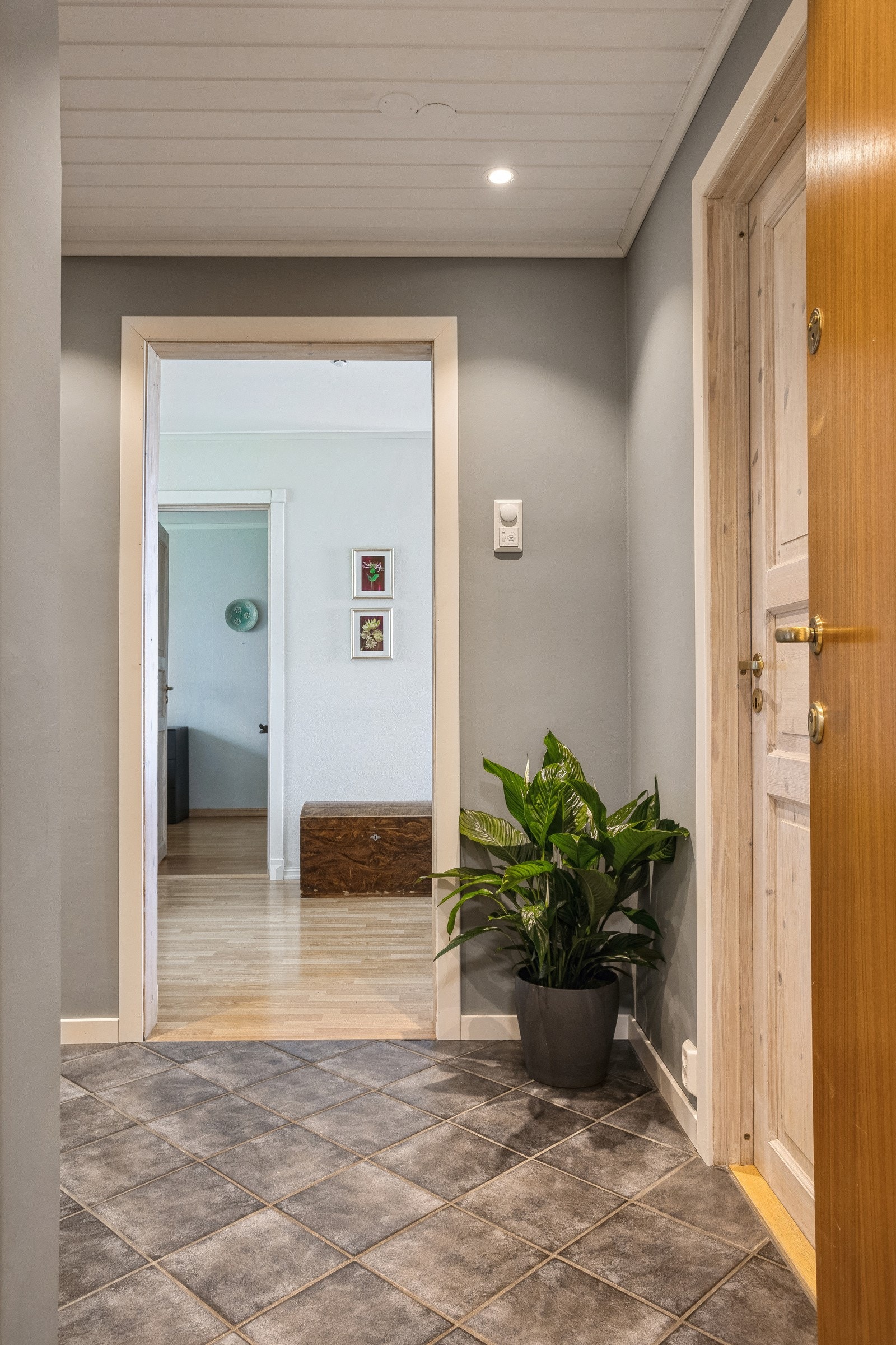 Entré - Velkommen inn! Galleribilde
